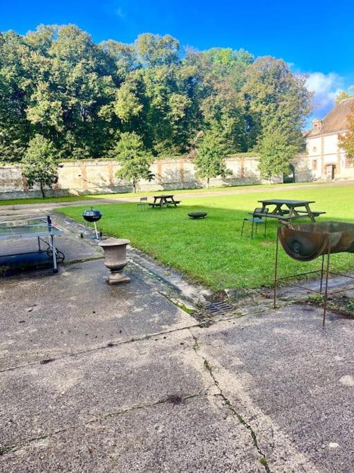 Cozy Flat In Castle Near Fontainebleau - 10 Min Apartamento Fleury-en-Biere Exterior foto